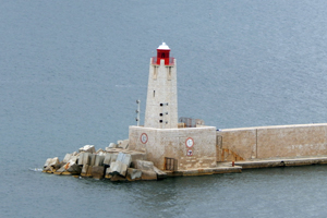 Nice - Lighthouse at harbor mouth